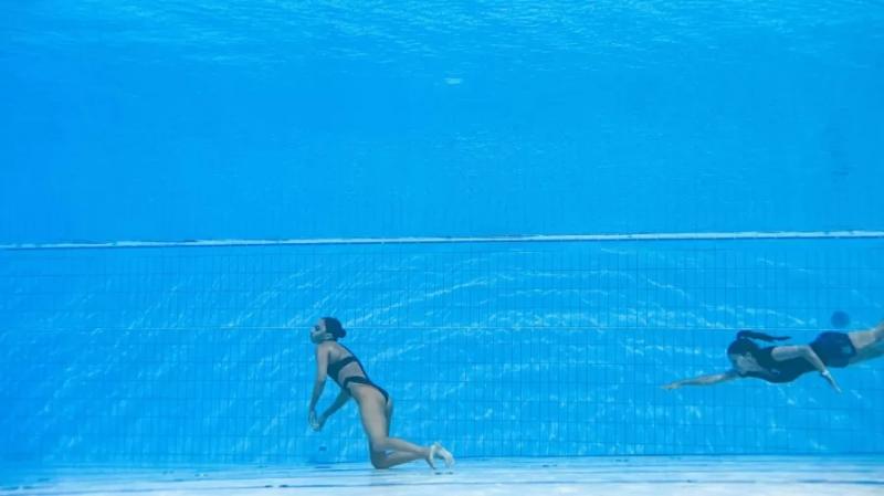 Atleta desmaia na piscina após quadro de exaustão; por que isso acontece?